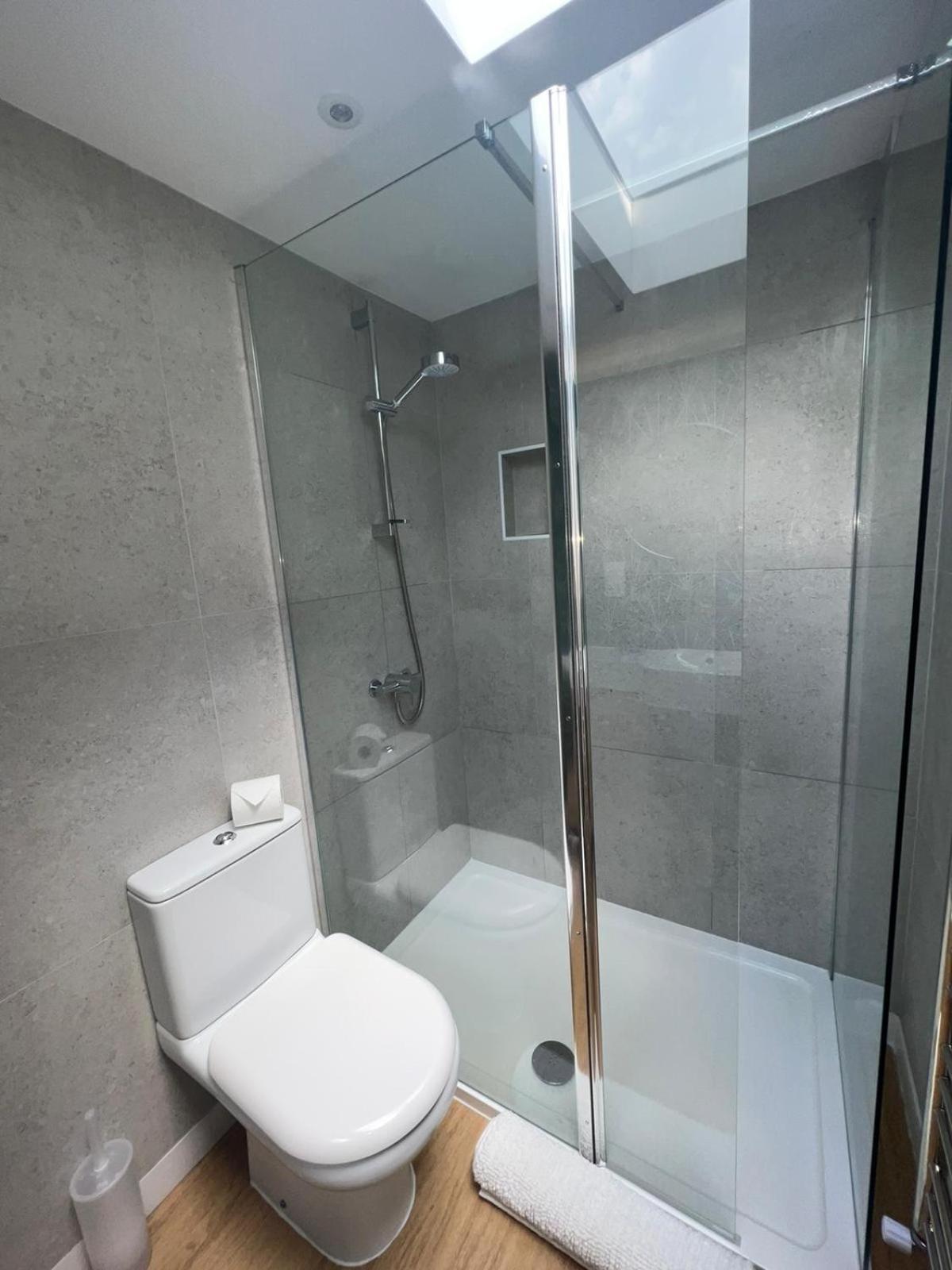 Central Ensuite Guest Unit With Ac And Free On-Street Parking Brighton Bagian luar foto