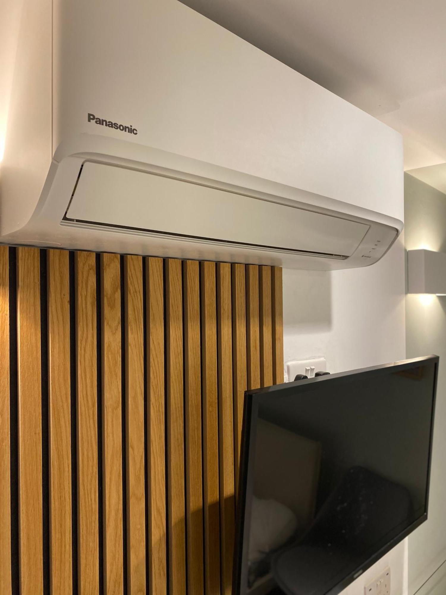 Central Ensuite Guest Unit With Ac And Free On-Street Parking Brighton Bagian luar foto